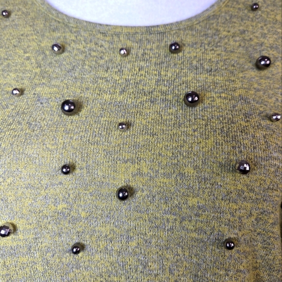 NINA ROSSI GREEN Sweater with Beaded Accents SIZE S. - Picture 9 of 10